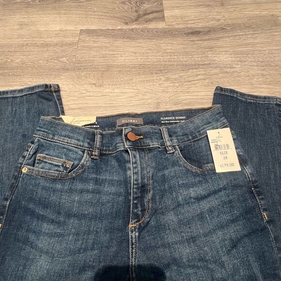 DL1961 Women’s Florence Skinny Mid Rise Instasculpt Ankle Jeans - Picture 3 of 7